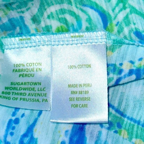 Lilly Pulitzer Etta V-neck Tee Whisper Blue Beach Happy - Picture 6 of 8